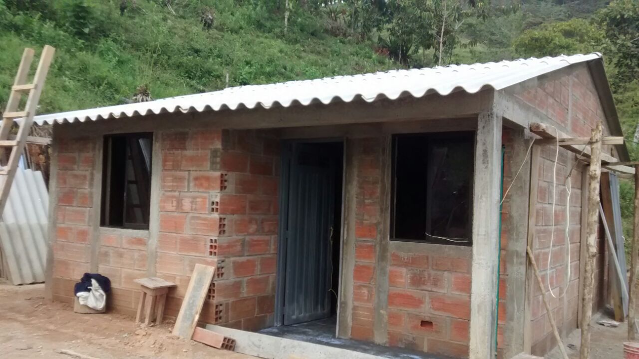 VIVIENDAS NUEVAS PARA NUESTROS CAMPESINOS